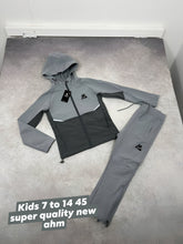 Load image into Gallery viewer, Tracksuit boy