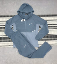 Load image into Gallery viewer, Tracksuit men