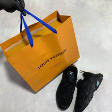 Load image into Gallery viewer, Shoes