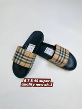 Load image into Gallery viewer, Slipper