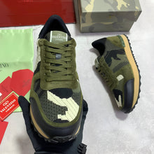 Load image into Gallery viewer, Shoes