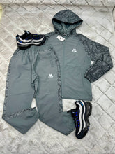 Load image into Gallery viewer, Tracksuit men