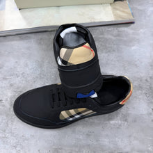 Load image into Gallery viewer, Shoes