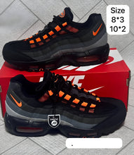 Load image into Gallery viewer, Shoes