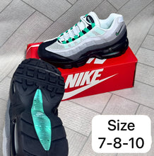 Load image into Gallery viewer, Shoes