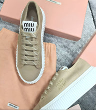 Load image into Gallery viewer, Shoes