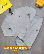 Load image into Gallery viewer, Tracksuit men