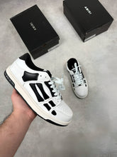 Load image into Gallery viewer, Shoes