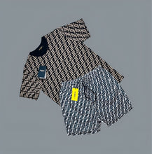 Load image into Gallery viewer, Tshirt