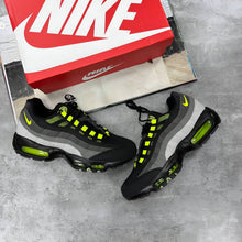 Load image into Gallery viewer, Shoes