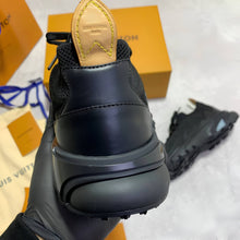 Load image into Gallery viewer, Shoes