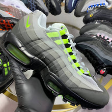 Load image into Gallery viewer, Shoes