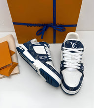 Load image into Gallery viewer, Shoes