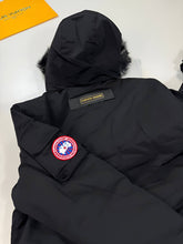 Load image into Gallery viewer, Jacket