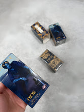 Load image into Gallery viewer, Perfume