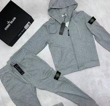Load image into Gallery viewer, Tracksuit