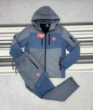 Load image into Gallery viewer, Tracksuit