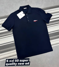Load image into Gallery viewer, Tshirt