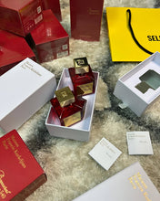 Load image into Gallery viewer, Perfume