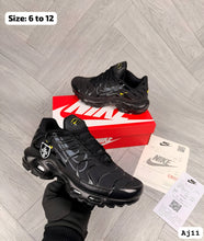 Load image into Gallery viewer, Shoes