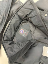Load image into Gallery viewer, Jacket