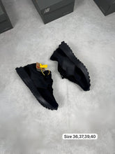 Load image into Gallery viewer, Shoes