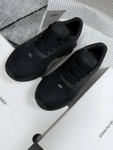Load image into Gallery viewer, Shoes