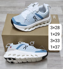 Load image into Gallery viewer, shoes