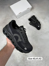 Load image into Gallery viewer, Shoes