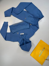 Load image into Gallery viewer, Tracksuit women