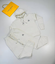 Load image into Gallery viewer, Tracksuit women
