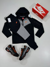 Load image into Gallery viewer, Tracksuit men