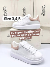 Load image into Gallery viewer, Shoes