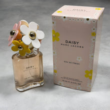 Load image into Gallery viewer, Perfume