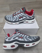 Load image into Gallery viewer, Shoes