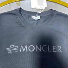 Load image into Gallery viewer, Tshirt