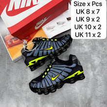 Load image into Gallery viewer, Shoes