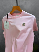 Load image into Gallery viewer, Tshirt