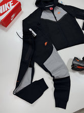 Load image into Gallery viewer, Tracksuit men