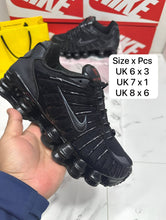 Load image into Gallery viewer, Shoes