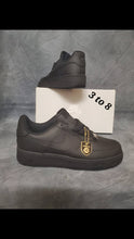 Load image into Gallery viewer, Shoes
