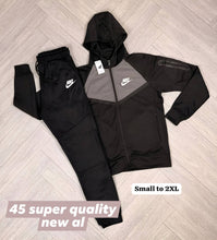 Load image into Gallery viewer, Tracksuit men
