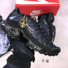 Load image into Gallery viewer, Shoes men