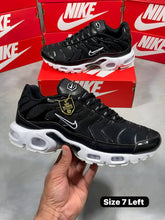 Load image into Gallery viewer, shoes