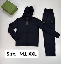 Load image into Gallery viewer, Tracksuit