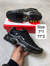Load image into Gallery viewer, Shoes