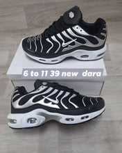 Load image into Gallery viewer, Shoes