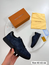 Load image into Gallery viewer, Shoes men