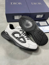 Load image into Gallery viewer, Shoes