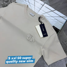 Load image into Gallery viewer, Tshirt